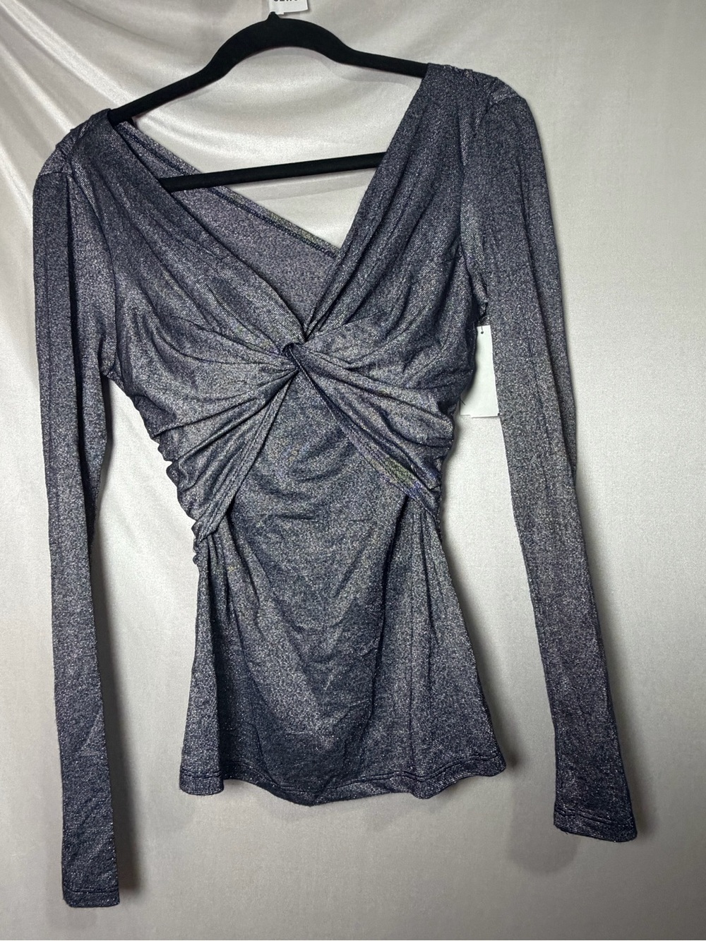 Donna Karan Silver Metallic Twist-Front Long Sleeve Top Size XS CLW62